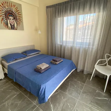 Luxury Roma Near The Villa Coral Bay