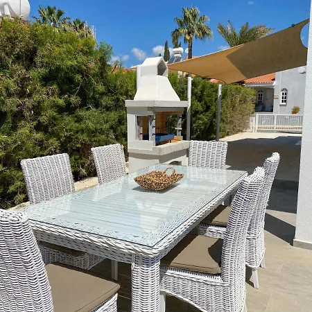 Luxury Roma Near The Villa *