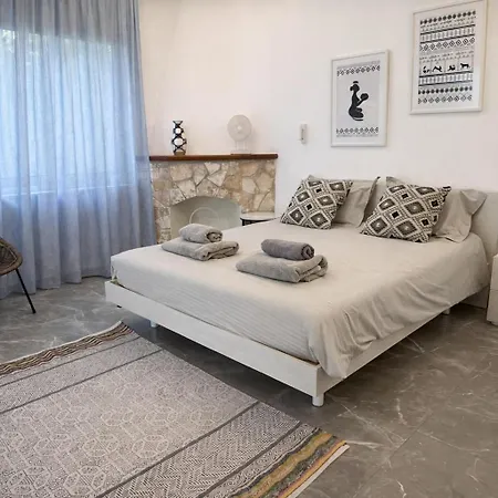 Luxury Roma Near The Villa Coral Bay