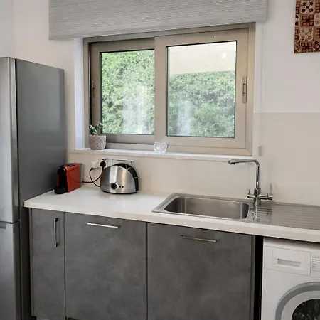 Villa Luxury Roma Near The Coral Bay