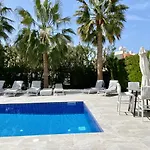 Luxury Roma Near The Villa *