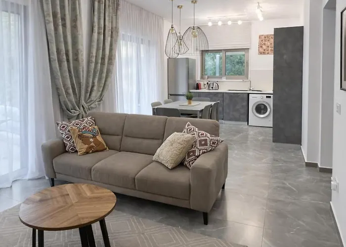 Luxury Roma Near The