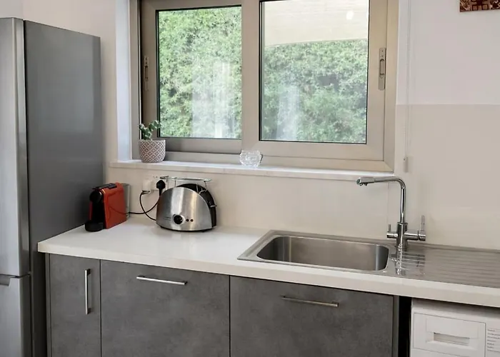 ヴィラ Luxury Roma Near The コーラル・ベイ